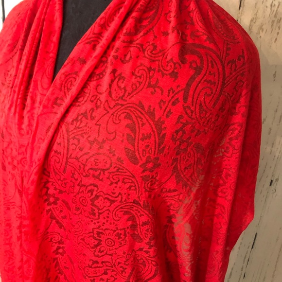 Red paisley burnout scarf - Picture 3 of 4